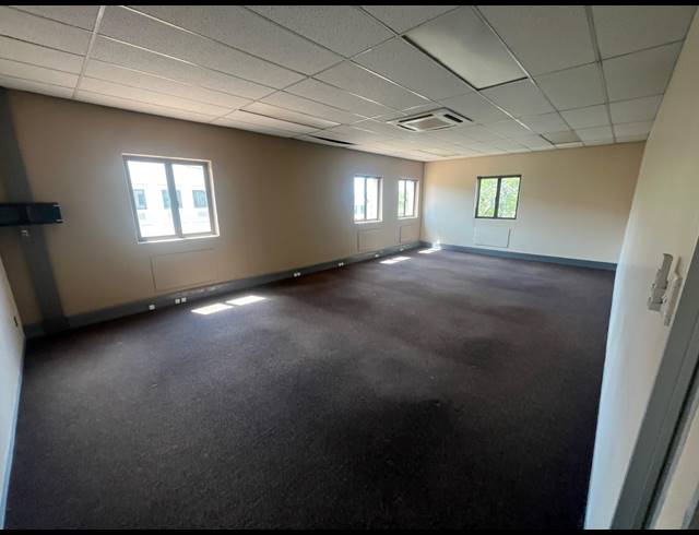 2,223M² OFFICE TO LET IN RIVONIA